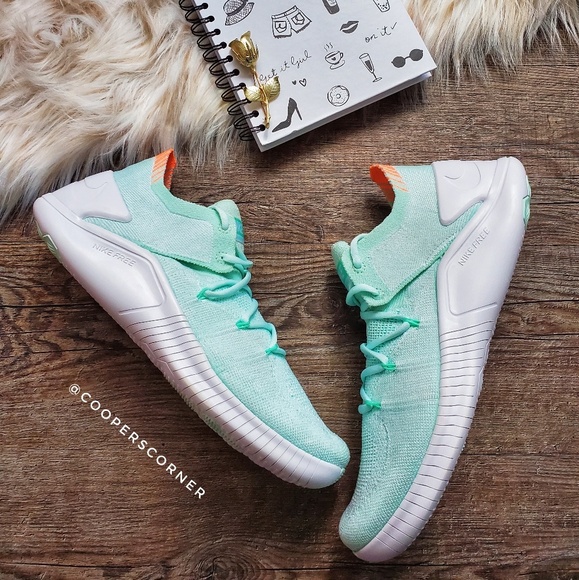 Nike Shoes - NEW Nike Free Tr Flyknit 3